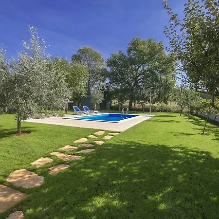 Oliva Porec